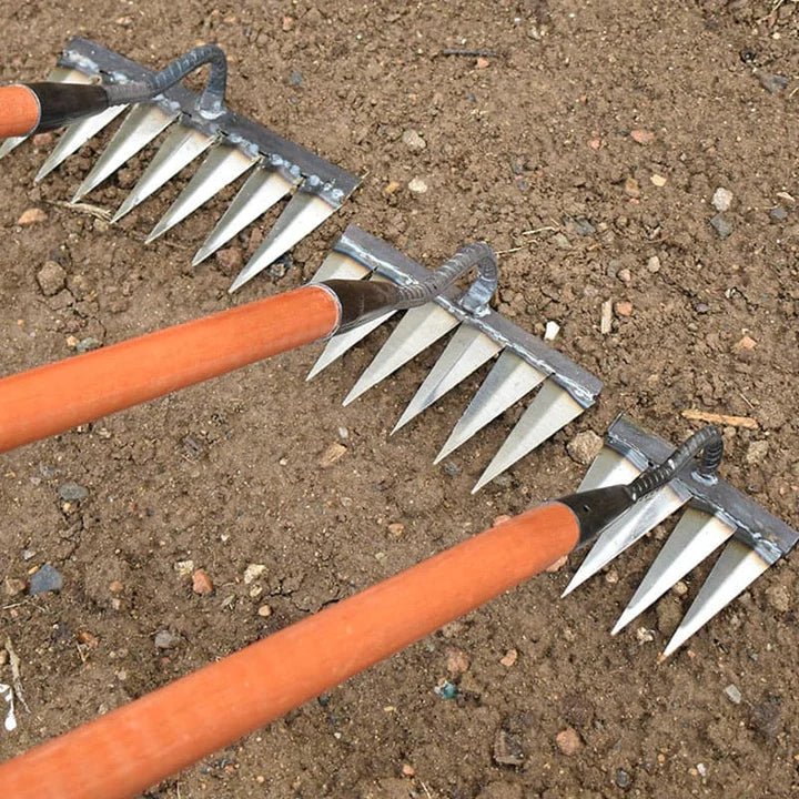 50% OFF | GardenBuddy™ - Heavy-Duty Iron Garden Rake [Last Day Sale]