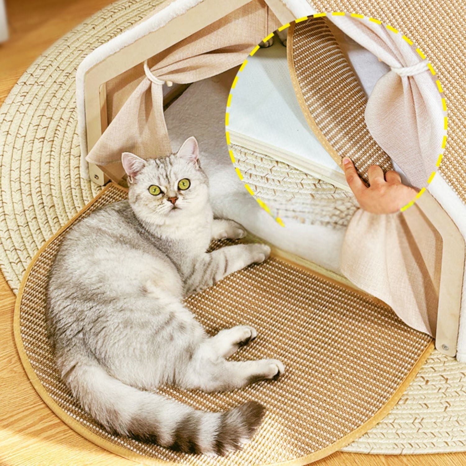 WhiskerVilla - Cozy cat villa with sisal scratching roof