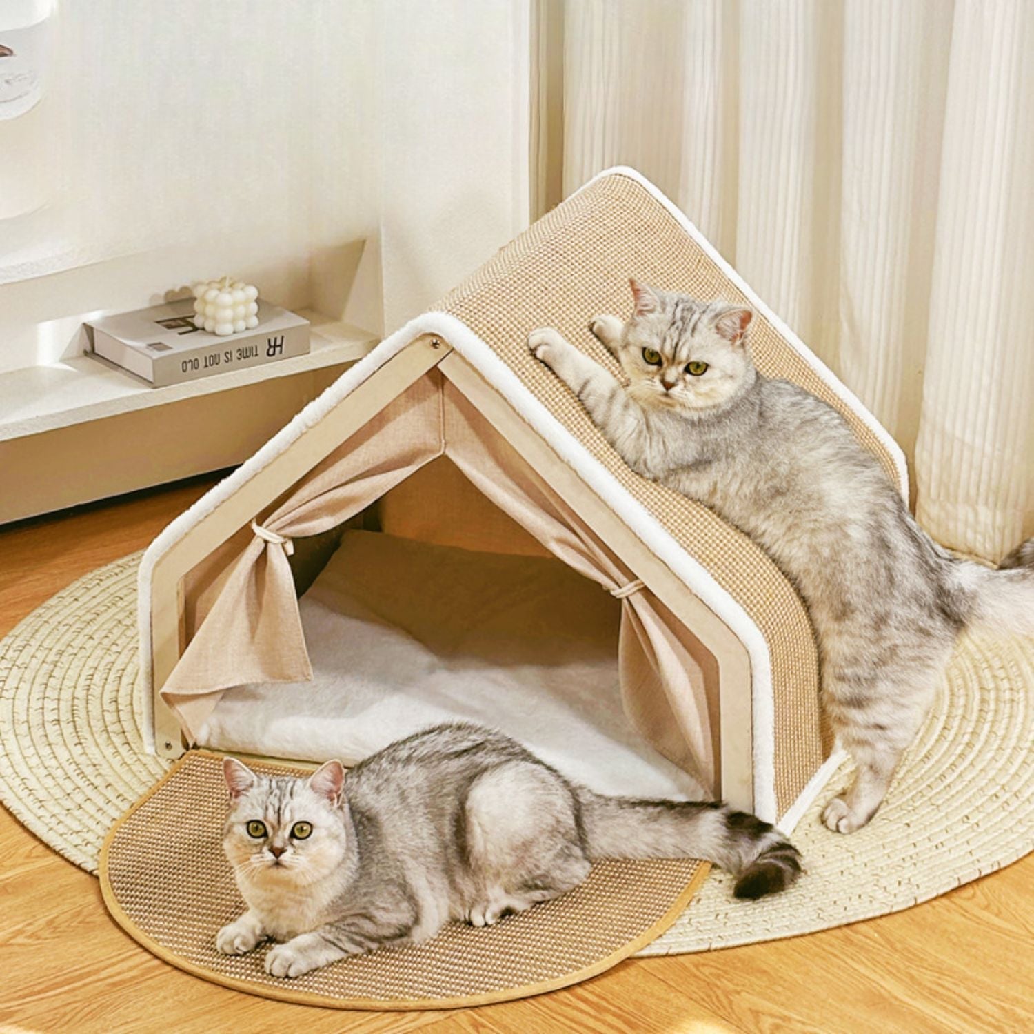 WhiskerVilla - Cozy cat villa with sisal scratching roof